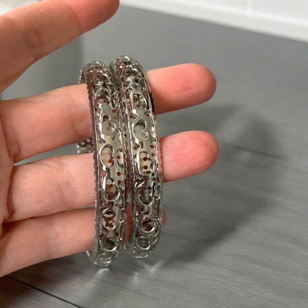 Elegant Silver Filigree Bangle Set NWOT